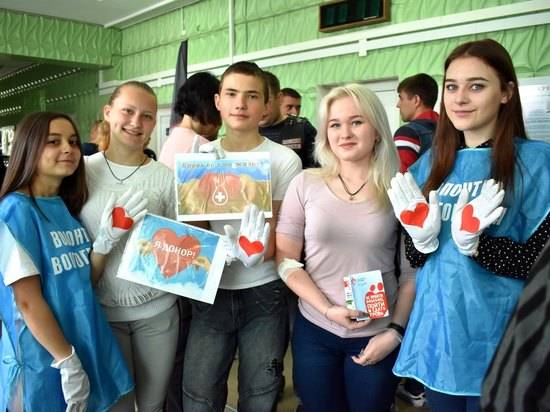 В Волгограде больных детишек обучают творческим навыкам