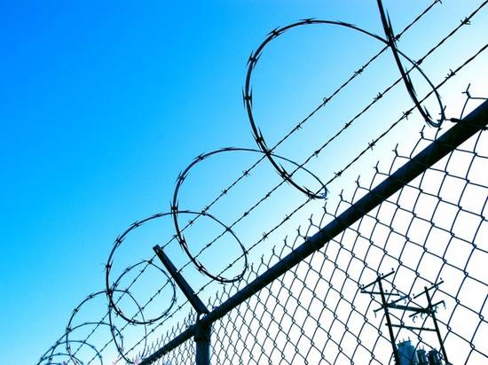 Волжанин приехал на свидание в колонию с зарядкой для телефона