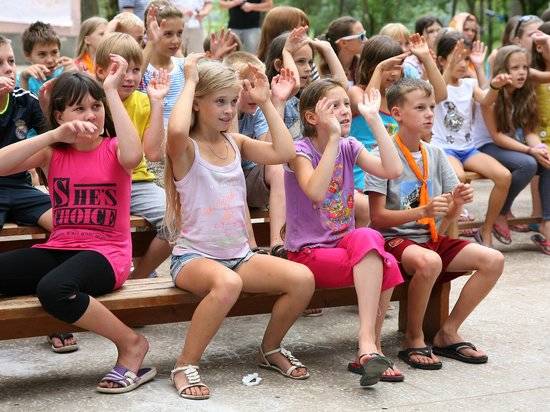 Вопросы безопасности детей на летних каникулах обсудили в Волгограде
