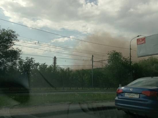 «Красный Октябрь» вновь погрузил север Волгограда в оранжевый туман