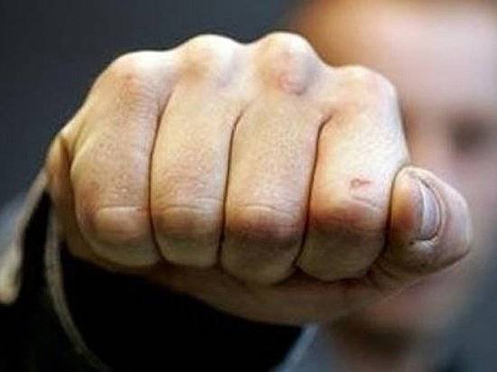 В Волгограде ищут избивших пенсионера грабителей
