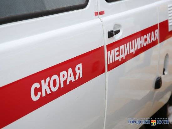 На западе Волгограда автоледи на Toyota сбила девушку