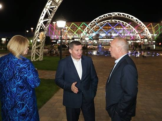 Андрей Бочаров: «В Волгограде продолжат обновлять систему освещения»