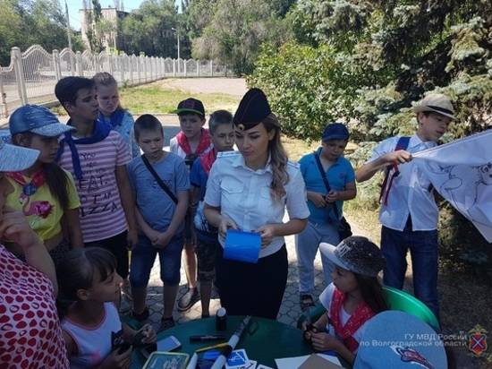 Волгоградские школьники придумали новые дорожные знаки