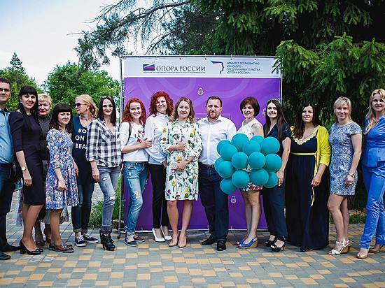 В ЦПКиО открылась выставка «Сделано женщиной — сделано в Волгограде»