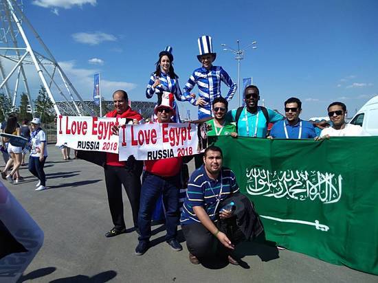 Волгоградские «великаны» подружили болельщиков из Египта и Саудовской Аравии