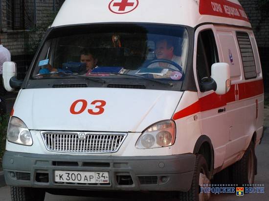 В Волгограде 30-летний мужчина разбился, упав с моста
