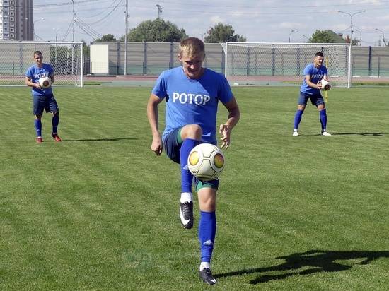 Волгоградский «Ротор» провел первую тренировку на «Зените»