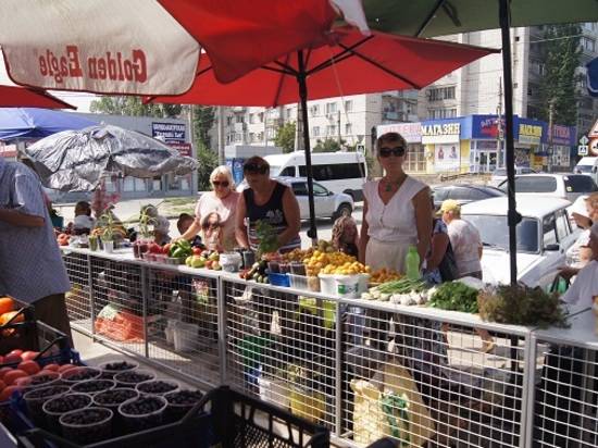 Волгоградские дачники будут торговать на льготных местах на рынках