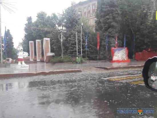 МЧС: в ближайшие часы на Волгоградскую область обрушатся ливни