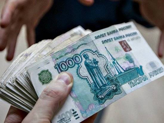 В Волгоградской области алиментщик получил два года условно за взятку приставу