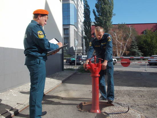 В Волгограде за два месяца проверят 3800 пожарных гидрантов