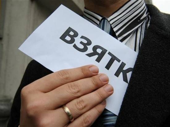 Встретимся в суде: в Волжском адвокат обещал за миллион помочь преступнику