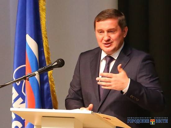 Андрей Бочаров обратился ко вновь избранным депутатам и главам