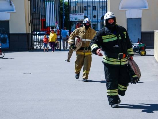 На севере Волгограда при  пожаре в четырехэтажке погибла 44-летняя женщина
