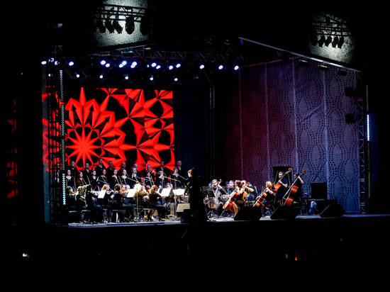 400-й день рождения Урюпинска завершился гала-концертом