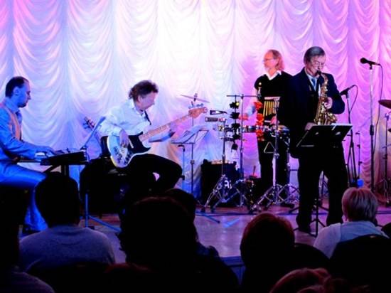 «Комбо-джаз-бенд» даст в Волгоградском планетарии «лунный» концерт