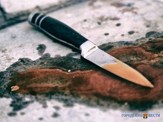 8-летний внук ударил ножом в живот 63-летнего дедушку в Волгограде