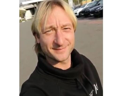 Поклонники позавидовали новому Porsche Cayenne Евгения Плющенко