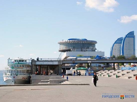 В Волгограде речпорт переходит на осенний график работы