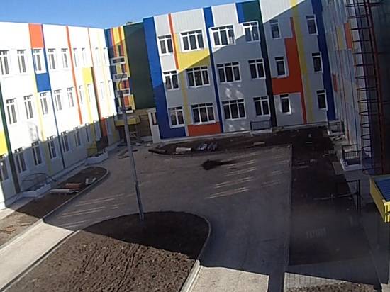 В Камышине подходит к завершению строительство школы на тысячу мест