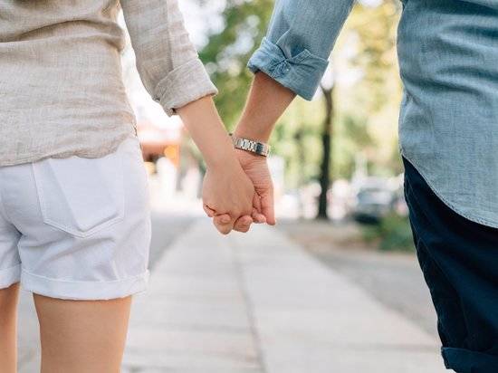 В Волгоградской области 18-летнему парню грозит 4 года тюрьмы за связь со школьницей