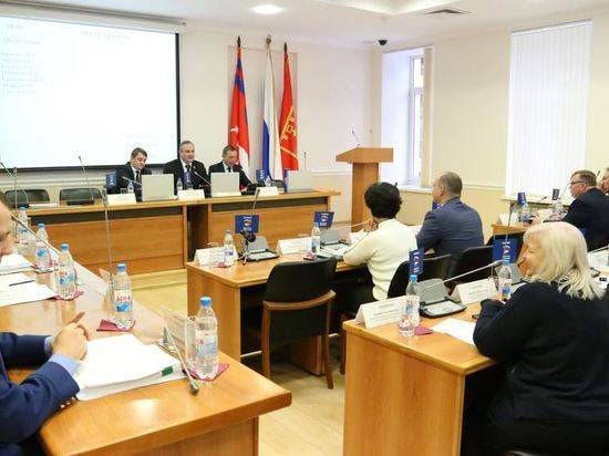 Депутаты приняли уравновешенный бюджет  Волгограда на 2019 год