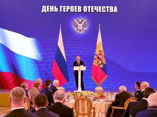 Андрей Бочаров принял поздравления от Владимира Путина в канун Дня Героев Отечества