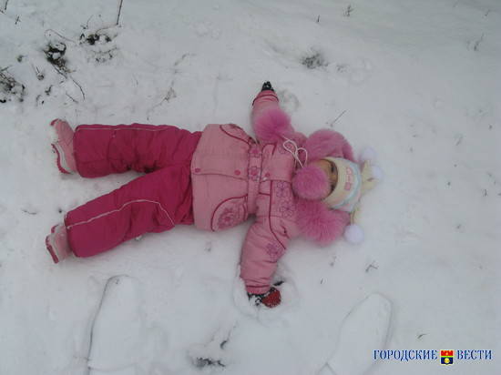 Волгоградским родителям дали советы по уходу за кожей ребенка в мороз