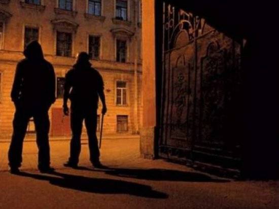 В Волгограде задержали две банды подростков-налетчиков