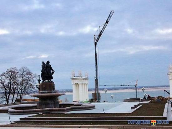 На волгоградской набережной завершают второй этап реконструкции