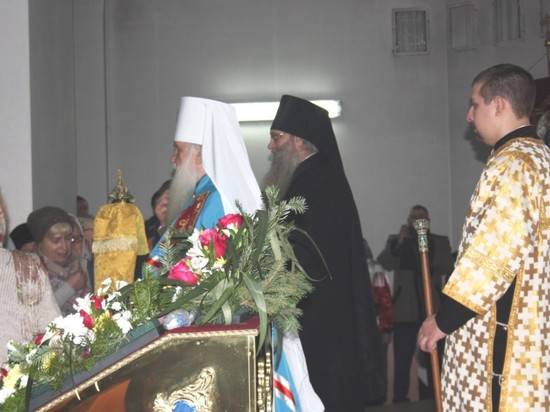 Митрополит Герман совершил прощальную литургию в Волгограде
