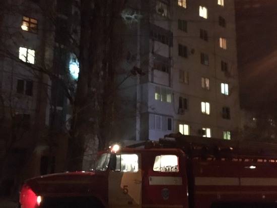 В Кировском районе Волгограда ранним утром горела 16-этажка
