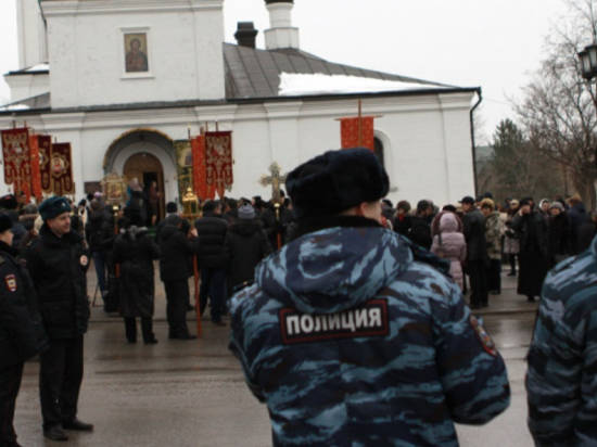 На Крещение в Волгоградской области будут дежурить до 500 полицейских