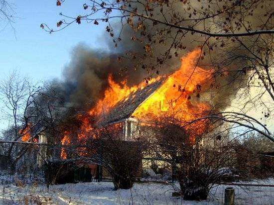 В Гусевке при пожаре сгорели муж с женой