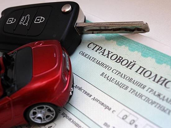 В Волгограде бывшего полицейского отправили на три года в тюрьму за липовые ДТП