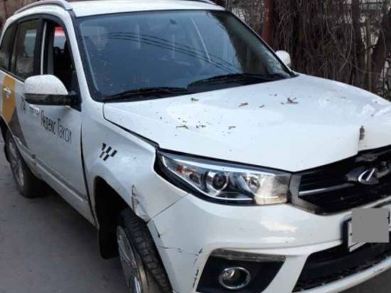 В Волгограде два пьяных автомойщика угнали и разбили авто клиента