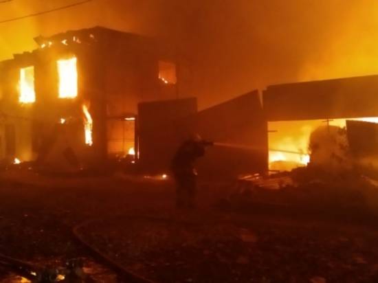 Подробности воскресного пожара на севере Волгограда: пострадавших нет