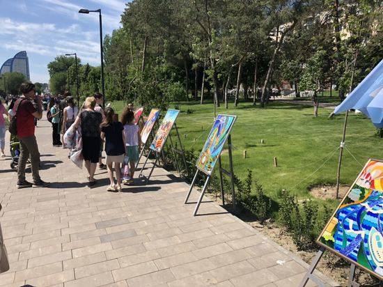 Коммунальщики привели Центральную набережную в порядок за 2 часа