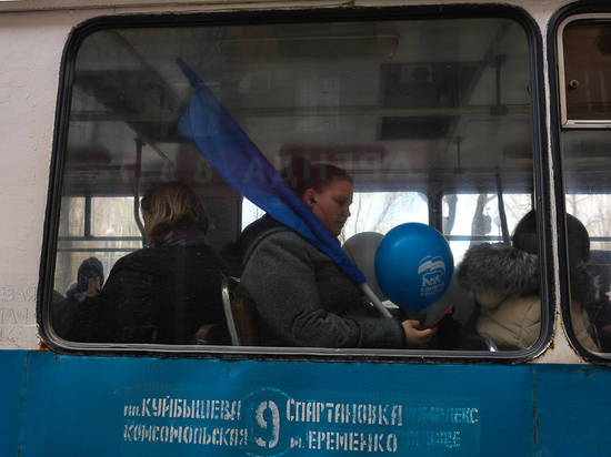 В Волгограде количество держателей льготной красной транспортной карты выросло вдвое