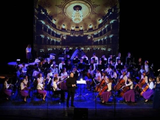 Юные музыканты Волгоградского детского симфонического оркестра завершили сезон