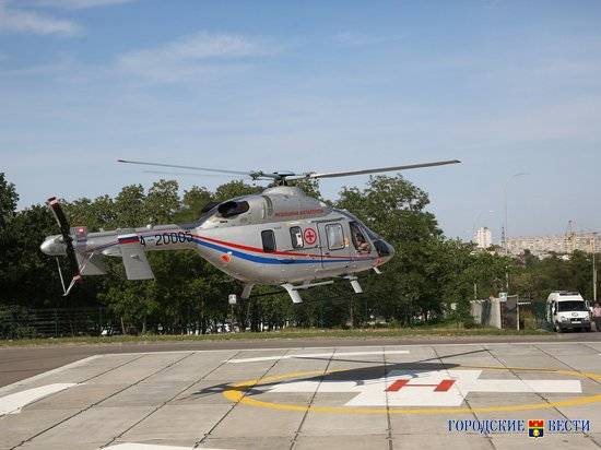 В Волгоград на вертолете доставили маленького ребенка с серьезными ожогами
