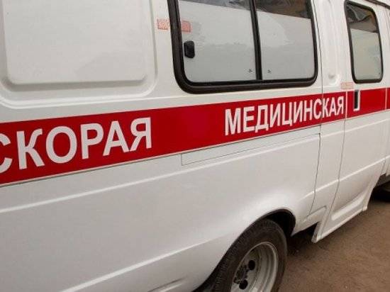 Двое жителей Волгоградской области пострадали от уксусной кислоты