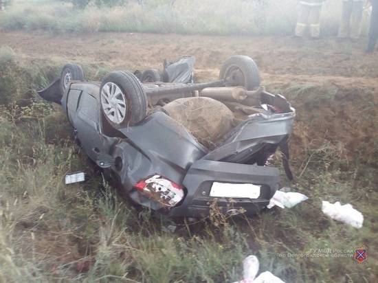 Смертельное ДТП на скользкой дороге: машина опрокинулась в Быковском районе