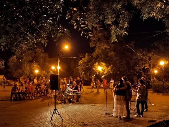 В Волгограде веселые пенсионеры-певуны устроят двухчасовой концерт
