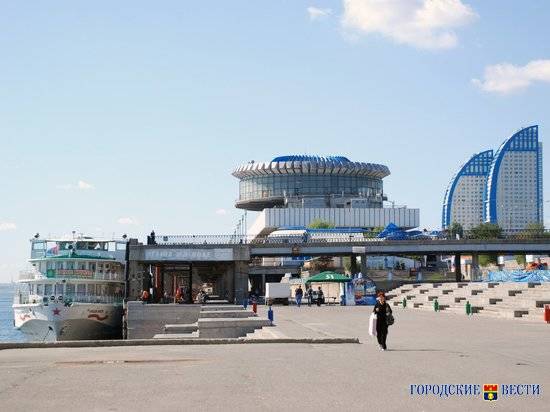 Волгоград не вошел в число самых грязных городов РоссииВолгоград набережная