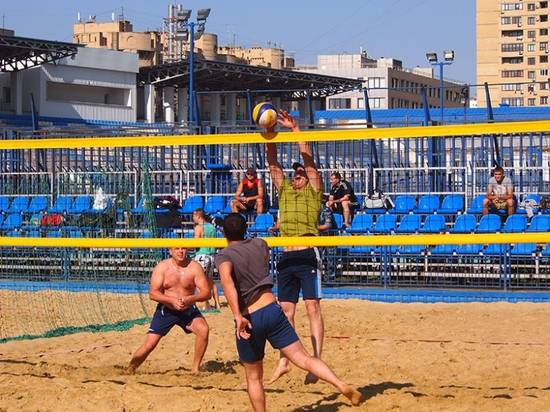 В Волгограде прошел турнир по пляжному волейболу среди силовиков