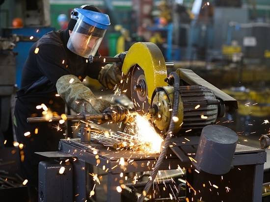 Девять волгоградских предприятий стали участниками нацпроекта по повышению производительности труда