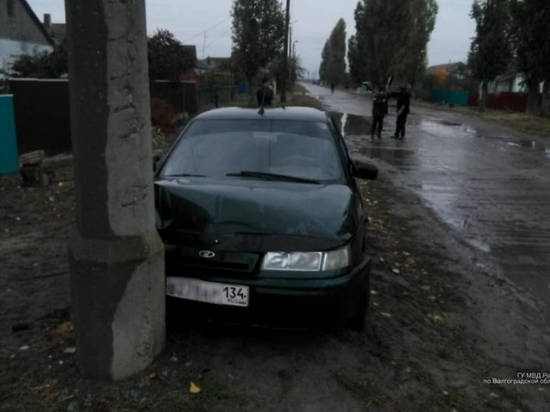 Лишенный прав лихач сбил женщину в Волгоградской области