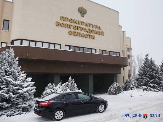 В Волгограде за уклонение от уплаты налогов на 99,5 млн рублей предпринимателя отправили в колонию